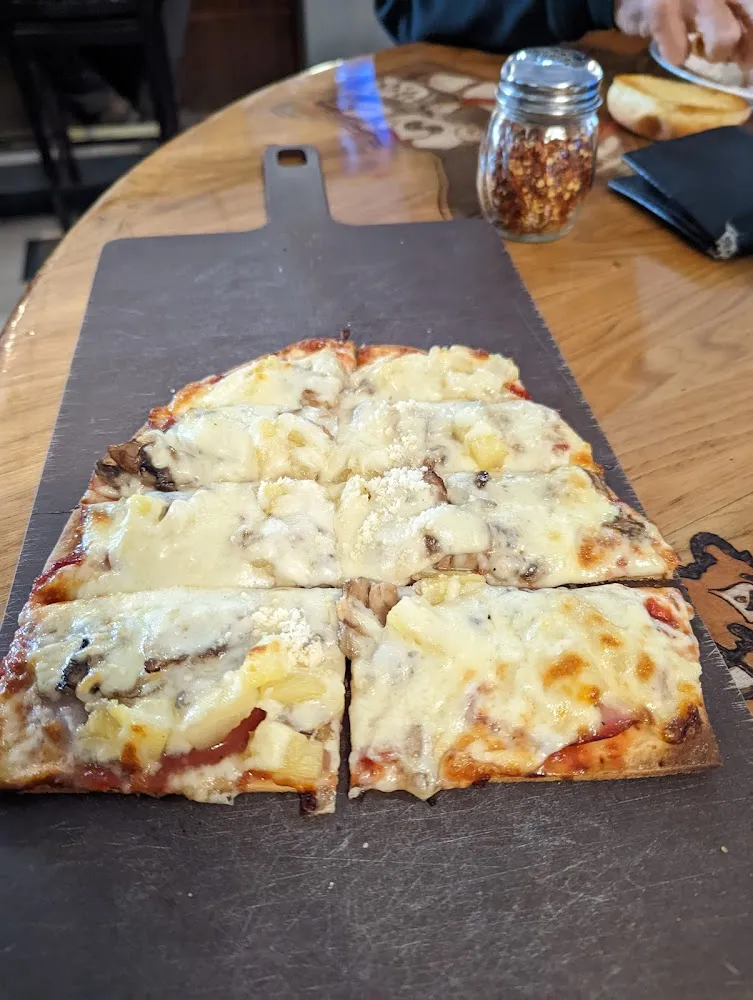 Pineapple Canadian Bacon and Mushroom Flat Bread Pizza